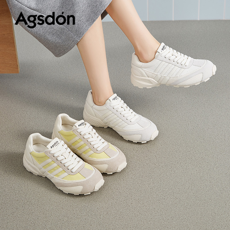 Augu Shi Dengde zapatos de entrenamiento para mujeres 2025 otoño nuevos zapatos de malla gruesa Agam zapatos de deporte ligeros casuales zapatos blancos pequeños
