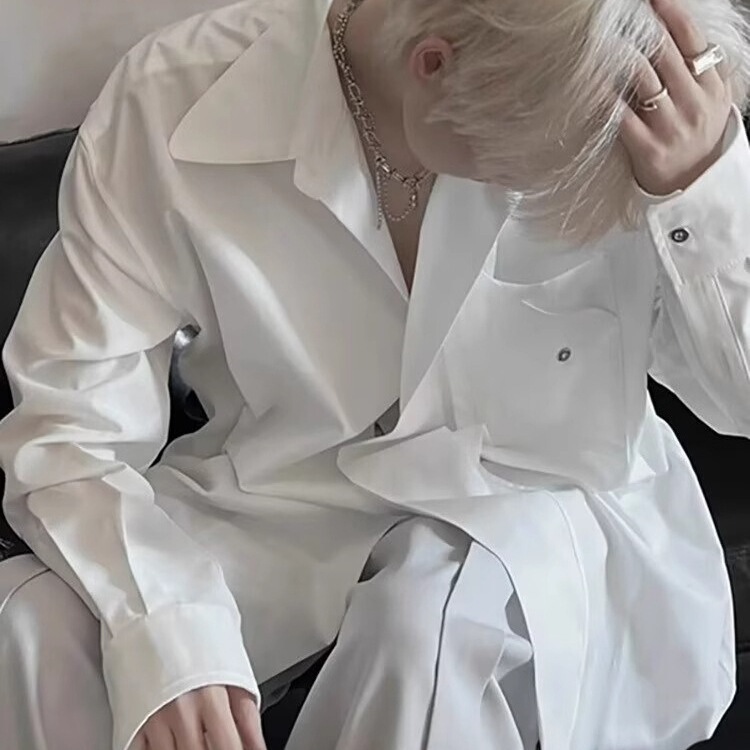 Black Minimalist Style Long-Sleeve Men's Shirt, New Spring and Autumn Niche Design, High Street Cool Shirt Jacket, White