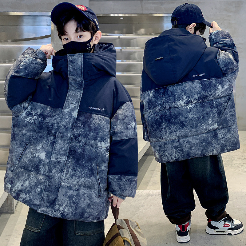 男童冬装加厚迷彩拼接连帽羽绒服2025新款童装加厚保暖上衣批发潮
