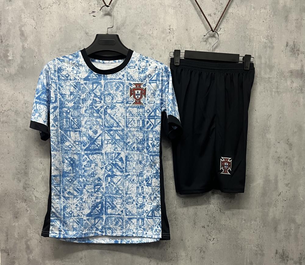 24-25 포르투갈 원정 경기 파란색과 흰색