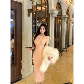 纯欲气质茶香可颂长袖针织收腰包臀连衣裙性感修身小众长裙女