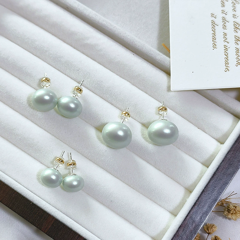 Earrings from pearl, small design ear clips