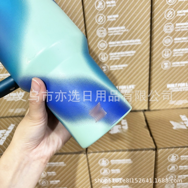 新型在庫あり S.tanley 第三世代 40オンス スタンレー同型 保温カップ 漏れ防止 折りたたみストローカバー付き 車載カップ|undefined