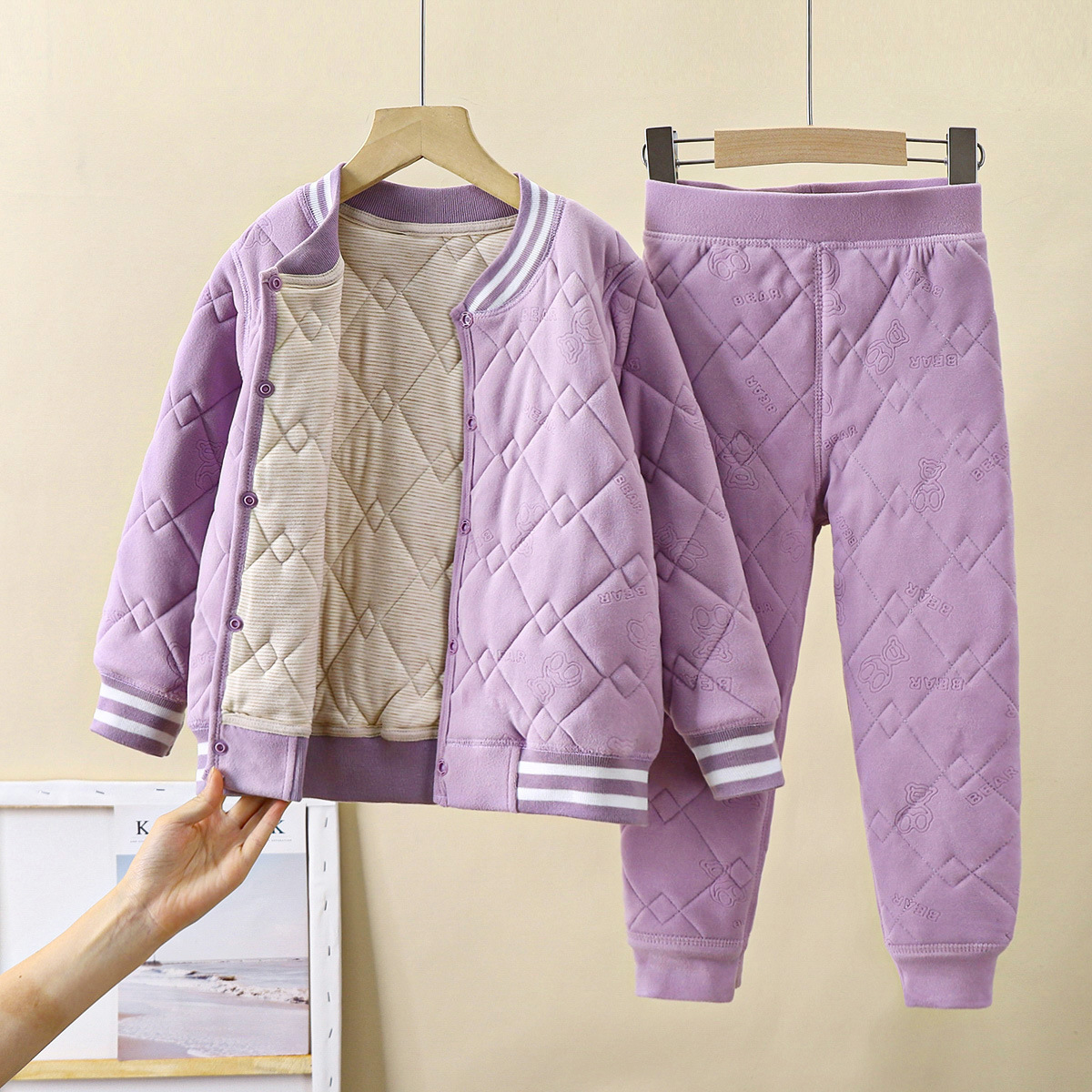 Uniformes escolares infantiles artefactos de otoño y invierno nuevos tres capas de algodón de algodón para niños con camisa de algodón gruesa con chaqueta de algodón para niñas clase A