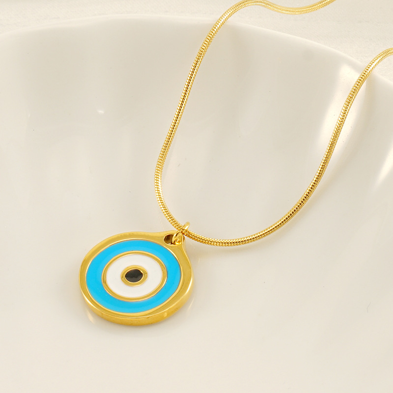 Collar de ojo de diablo de acero de titanio transfronterizo femenino INS moda europea y americana diseño de nicho ojo colgante joyería cadena de clavícula