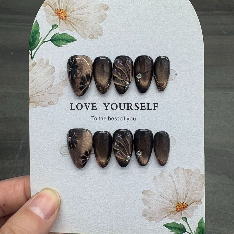 Daewoo Manicure Purely Handmade Wearable Nails Short Almond Shape Oil Painting Series Style 3D Warm Coffee Cat Eye Look Daewoo Manicure Purely Handmade Wearable Nails Short Almond Shape Oil Painting Series Style 3D Warm Coffee Cat Eye Look