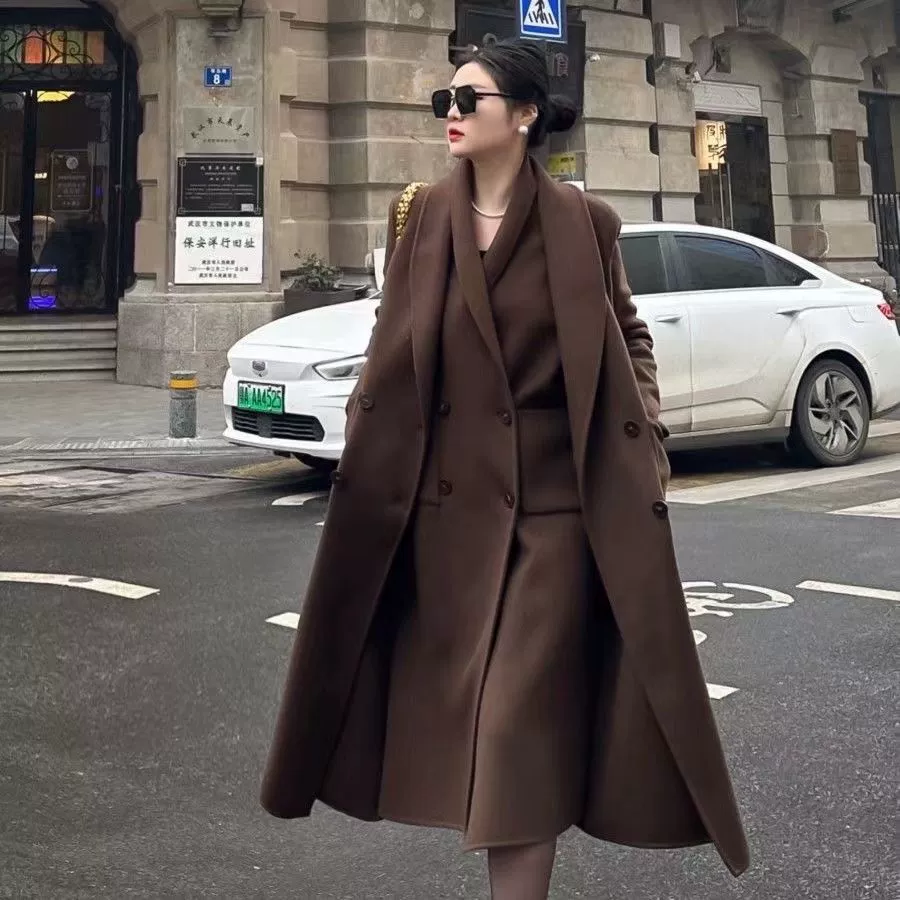 Новое шерстяное пальто осень-зима 2025 года