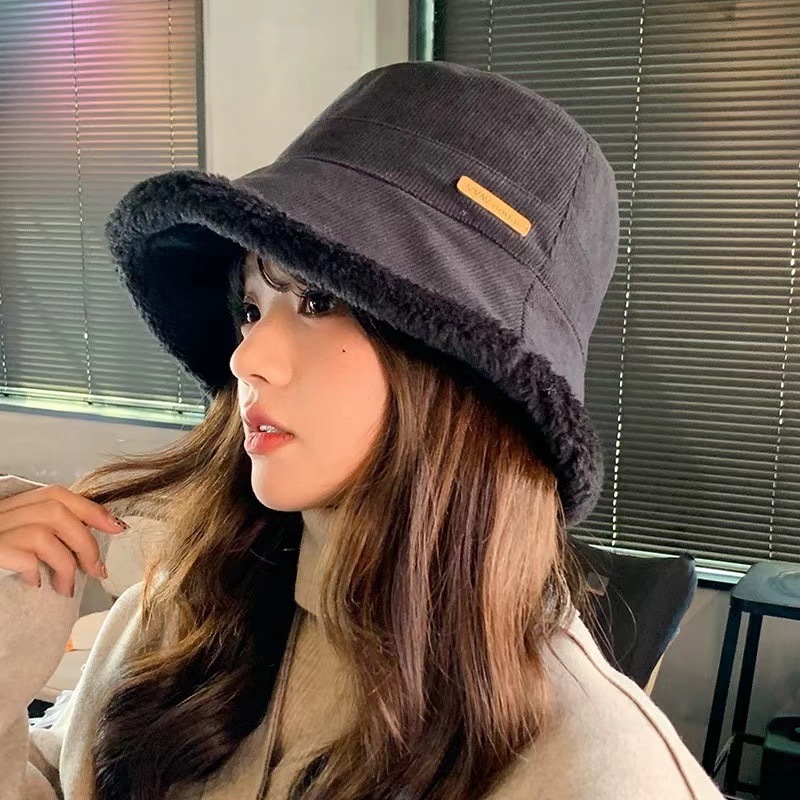 Lamb velvet double-sided fisherman hat-black