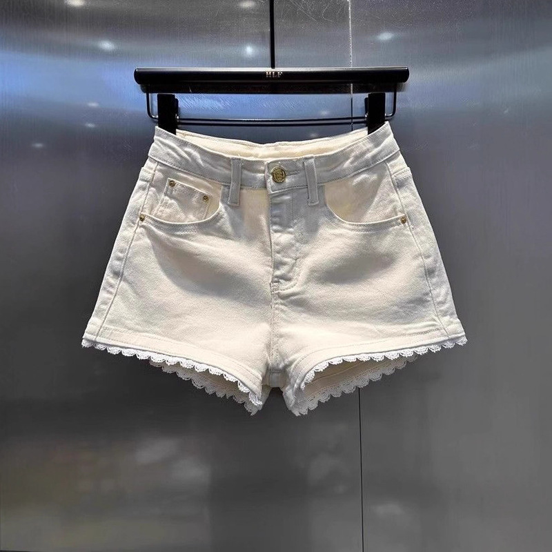 Off-White Lace Denim Shorts for Women, Thin, New Summer 2025 Style, A-Line, Hip-Hugging, Slimming, Lace Three-Quarter Hot Pants