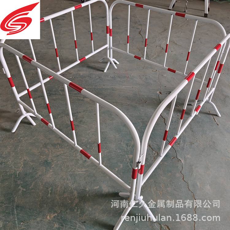 濮阳铁马护栏移动式防护栏工地施工围挡道路临时路障