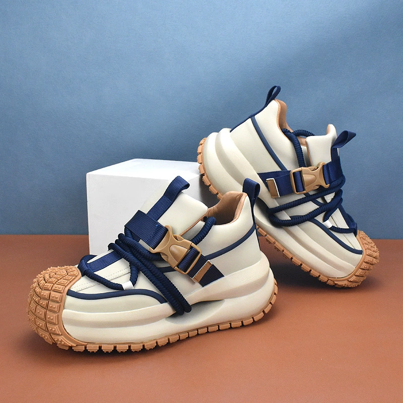Дышащие весенние кроссовки повседневная кожаная лапша новый тренд толстой подошвы 2025 мужская обувь корейская версия маленькая белая обувь низкая банда
