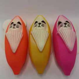 搪胶环保日式zakka decole夏日水果香蕉船猫咪捏捏叫卡通玩具