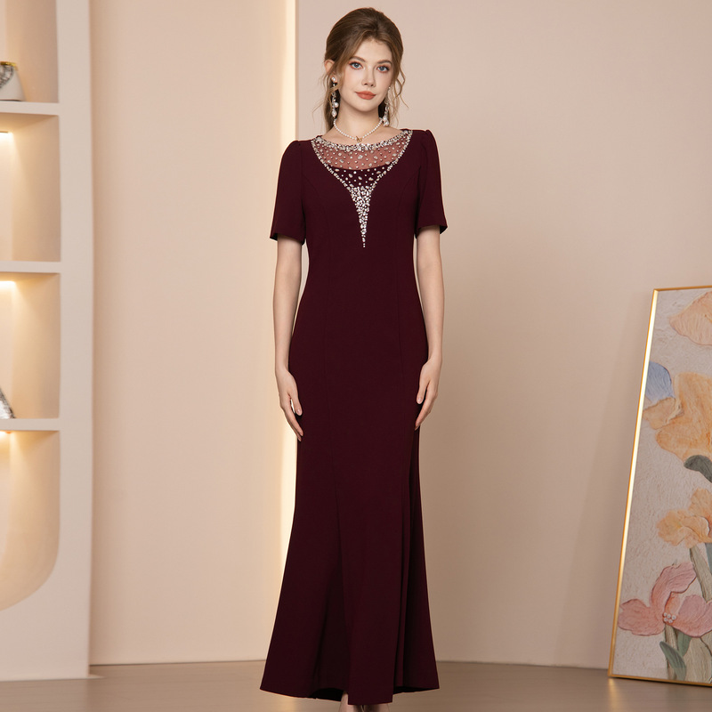 Ms. Zhili's elegant high-end dress for formal occasions, with elaborate beading and an extended mermaid skirt, 2026 new summer model Ms. Zhili's elegant high-end dress for formal occasions, with elaborate beading and an extended mermaid skirt, 2026 new summer model