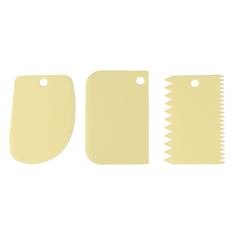Cake cream scraper PP tooth-shaped scraping spatula scraping rice rolls cut noodles three-piece scraper baking plastic scraper