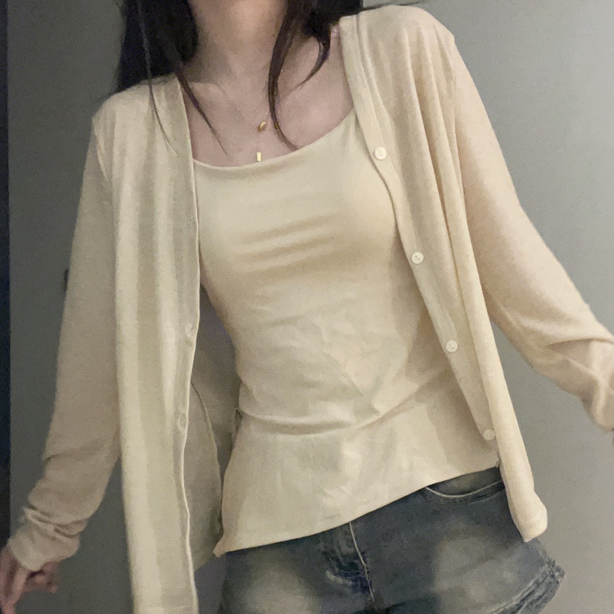 Japonés retro Hong Kong estilo puro algodón de una sola pieza irregular oblicua split camisola cómodo color sólido interior superior para las mujeres