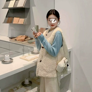 2026秋冬新款皮草马甲女皮毛一体牛角扣马甲环保皮草毛毛外套坎肩