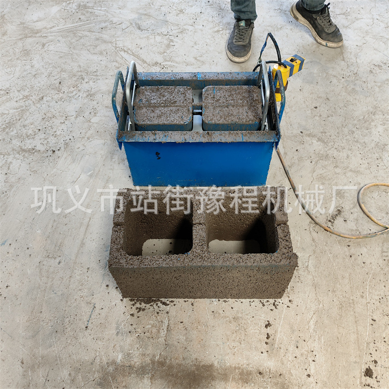 한 번에 한 벽돌 기계