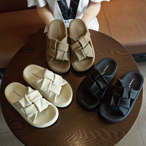 Flat shoes Internet celebrity hot sandals women's summer outer wear  woven retro style flat bottom lightweight beach slippers