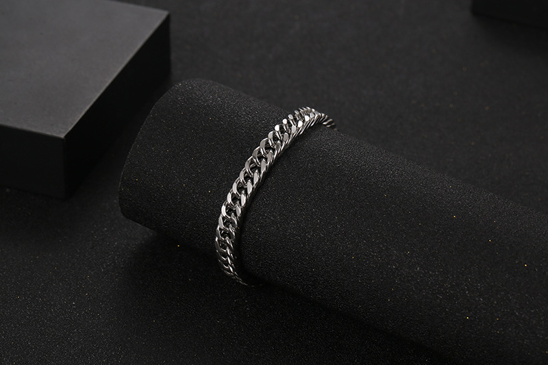 Geometric Original Design 304 Stainless Steel Bracelets Wholesale display picture 5