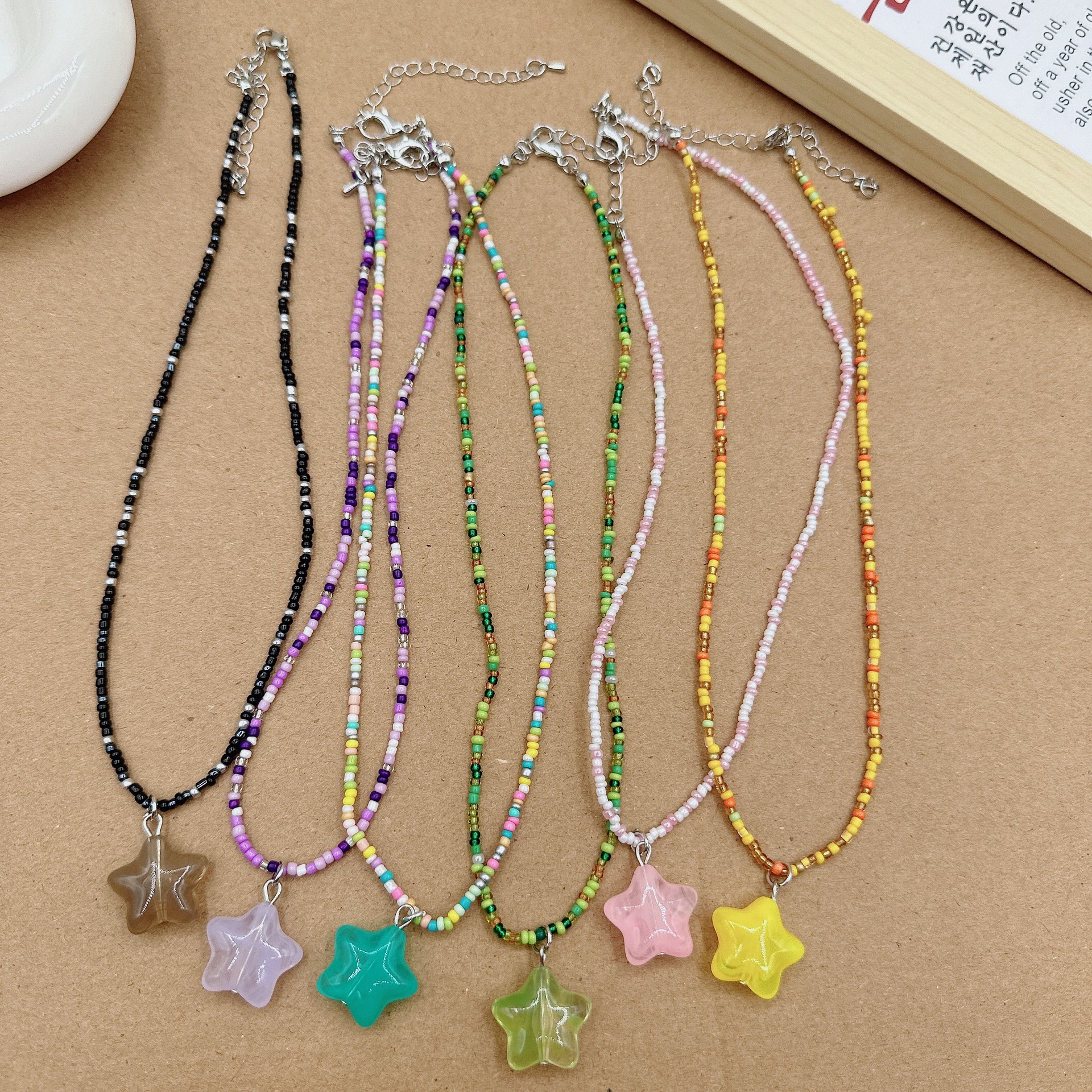 Simple Style Star Seed Bead Wholesale Pendant Necklace display picture 1