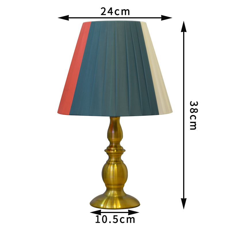 Americano nórdico simple retro clásico lámpara de mesa dormitorio lámpara de noche luz creativa de lujo dimmable hogar cálido Luz