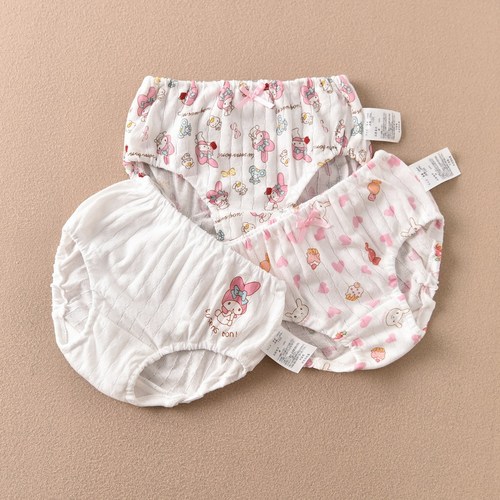 Distribution on behalf of Class A children's triangle cotton underwear for boys and girls export factory sweat-absorbent breathable non-clamping pp Japanese pure