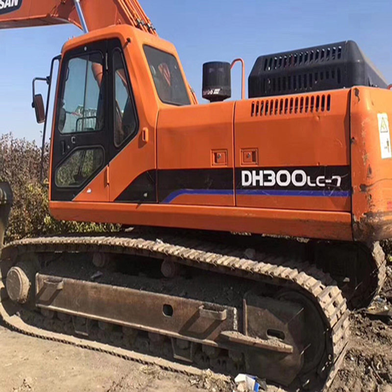 原版二手斗山300挖掘机现货出售 质量保障 全国免费送货