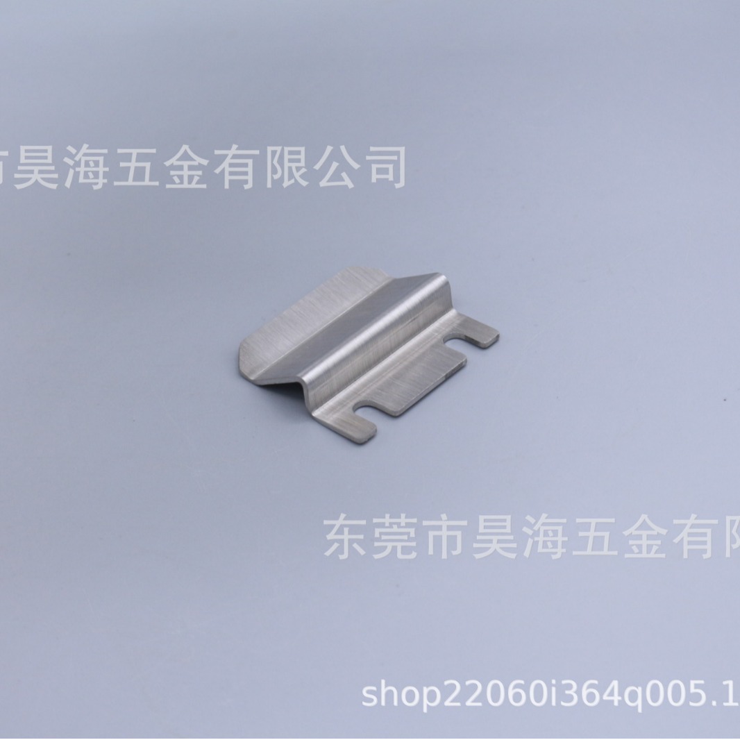 汽车板金加工医疗器械加工自动化机器人钣金加工支架加工激光下料