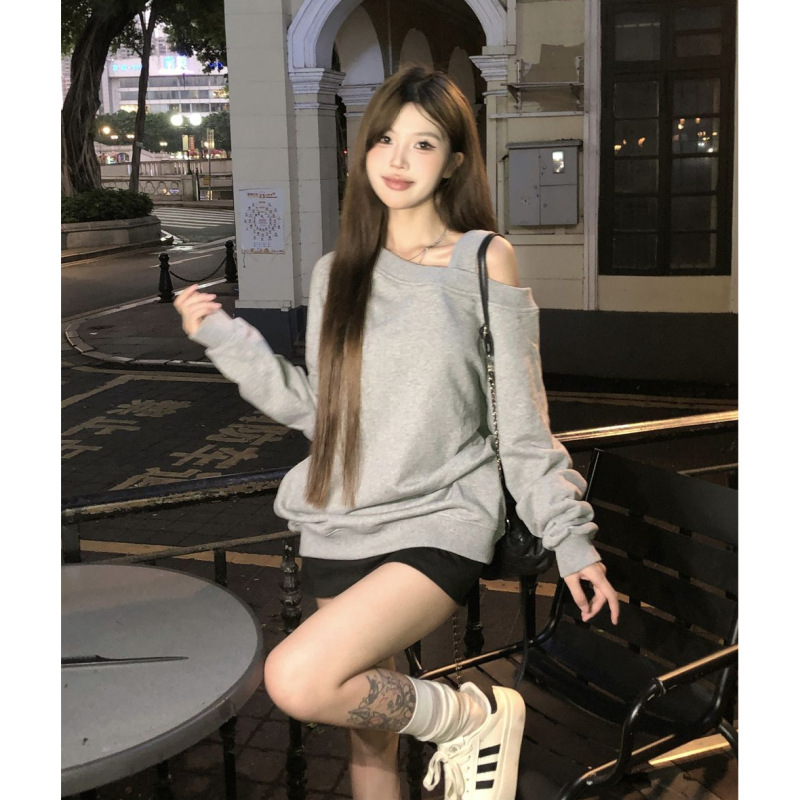 辣妹斜肩长袖卫衣女秋季2025新款设计感小众慵懒别致露肩纯色上衣|undefined