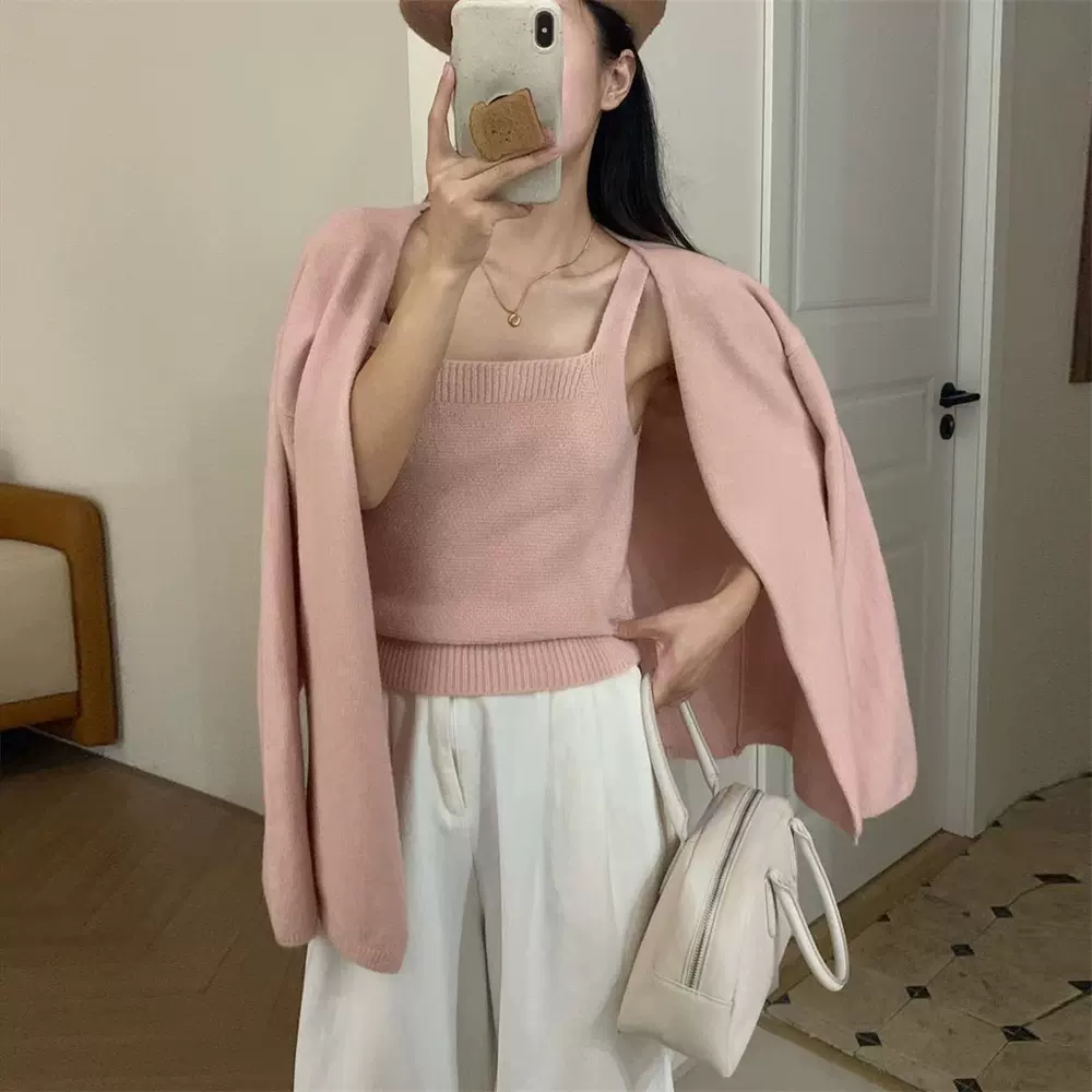 跨境秋冬新款温柔风宽松针织开衫吊带背心两件套气质减龄洋气毛衣