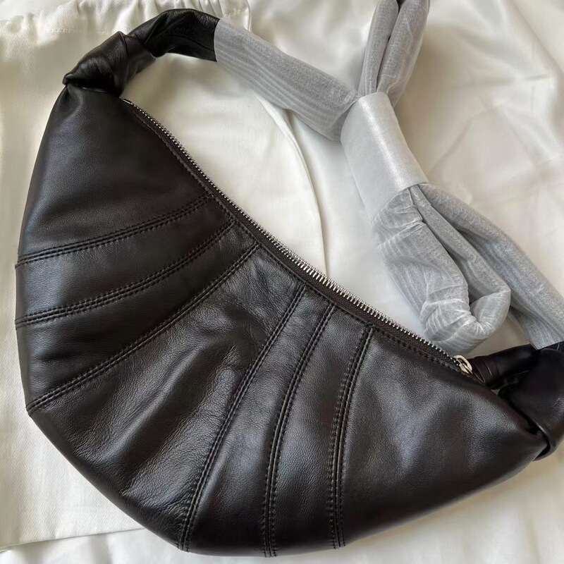 Real sheepskin! Correct version LE croissant bag cross-border explosions genuine leather extendable bag diagonal neutral tide knotted dumpling bag