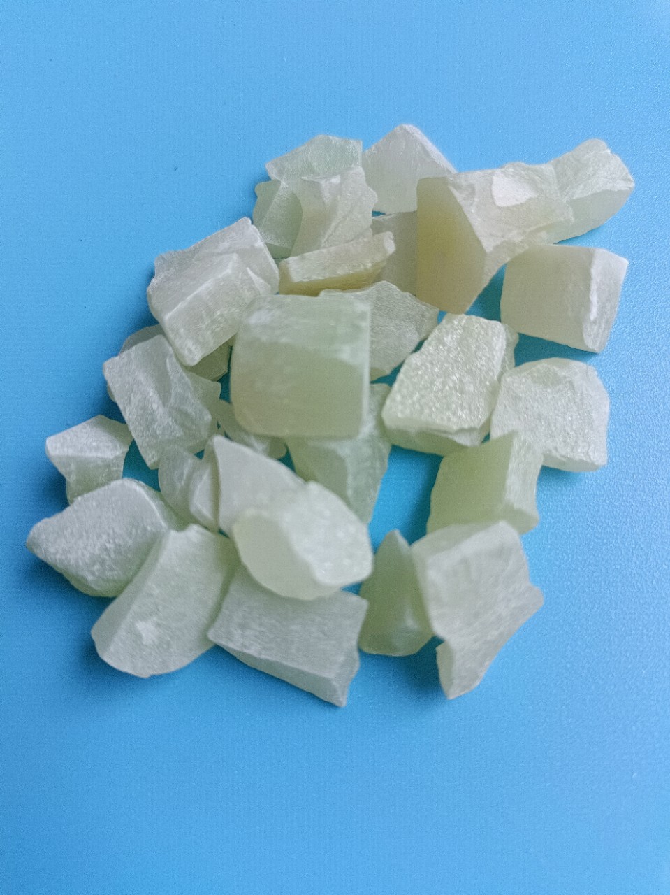 硫化锌ZNS晶体 真空镀膜材料折射率n-2.3 电子枪蒸发高纯红外膜料