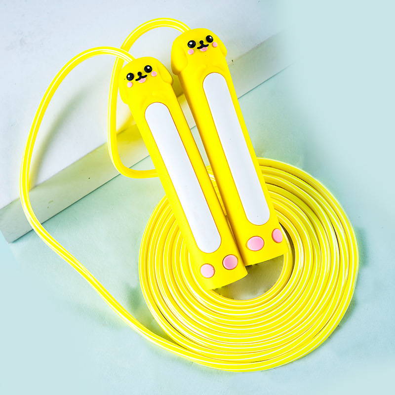 Cuerda de saltar de goma suave de dibujos animados para niños mango elástico resistente al desgaste resistente a tirones cuerda de goma suave mango de silicona entrenamiento de examen deportivo cuerda de saltar