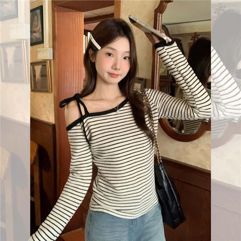 现货实拍杏色条纹斜肩上衣秋季长袖t恤女修身辣妹露肩内搭打底衫X|undefined