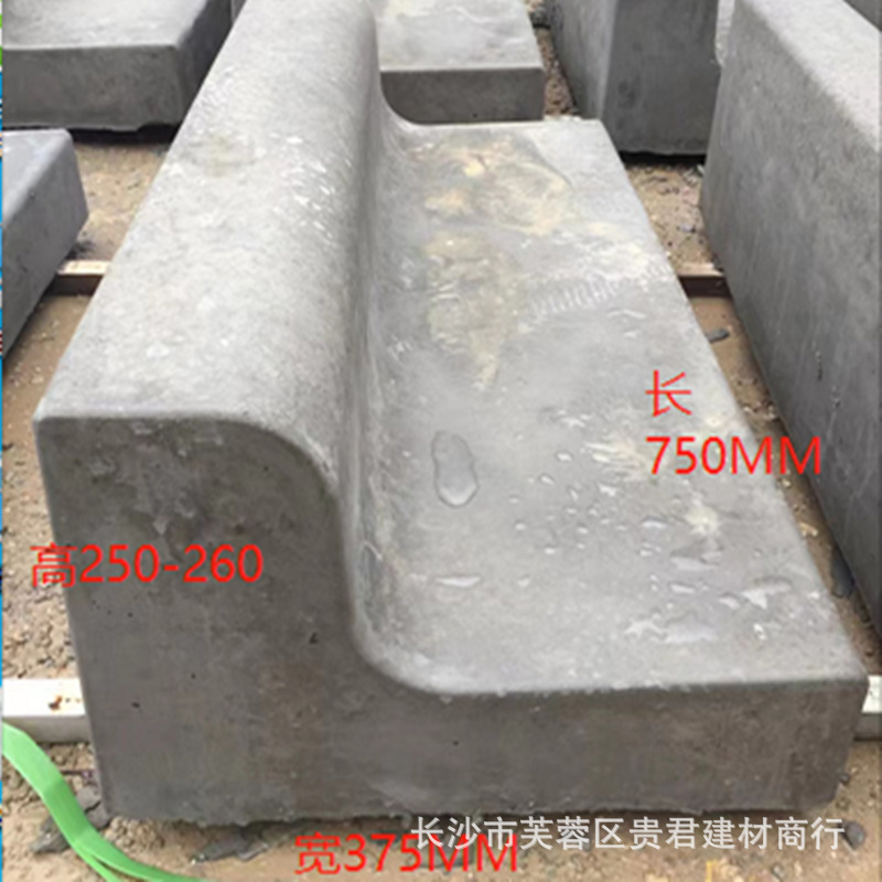 水泥制品厂家 路岩石 六角护坡砖 实心河提护坡水泥砖 长沙常德砖