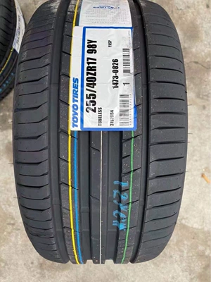 Toyo Tires 225/45R17 255/40R17 215/50R18 Are Suitable for Mercedes-Benz W203