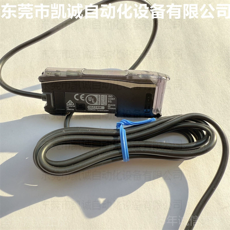 Omron, DC, умный сенсор с лазером, 30v