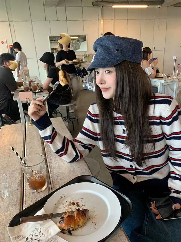 早秋针织衫小香风奶呼呼软糯毛衣开衫外套女初秋外搭正肩上衣|undefined