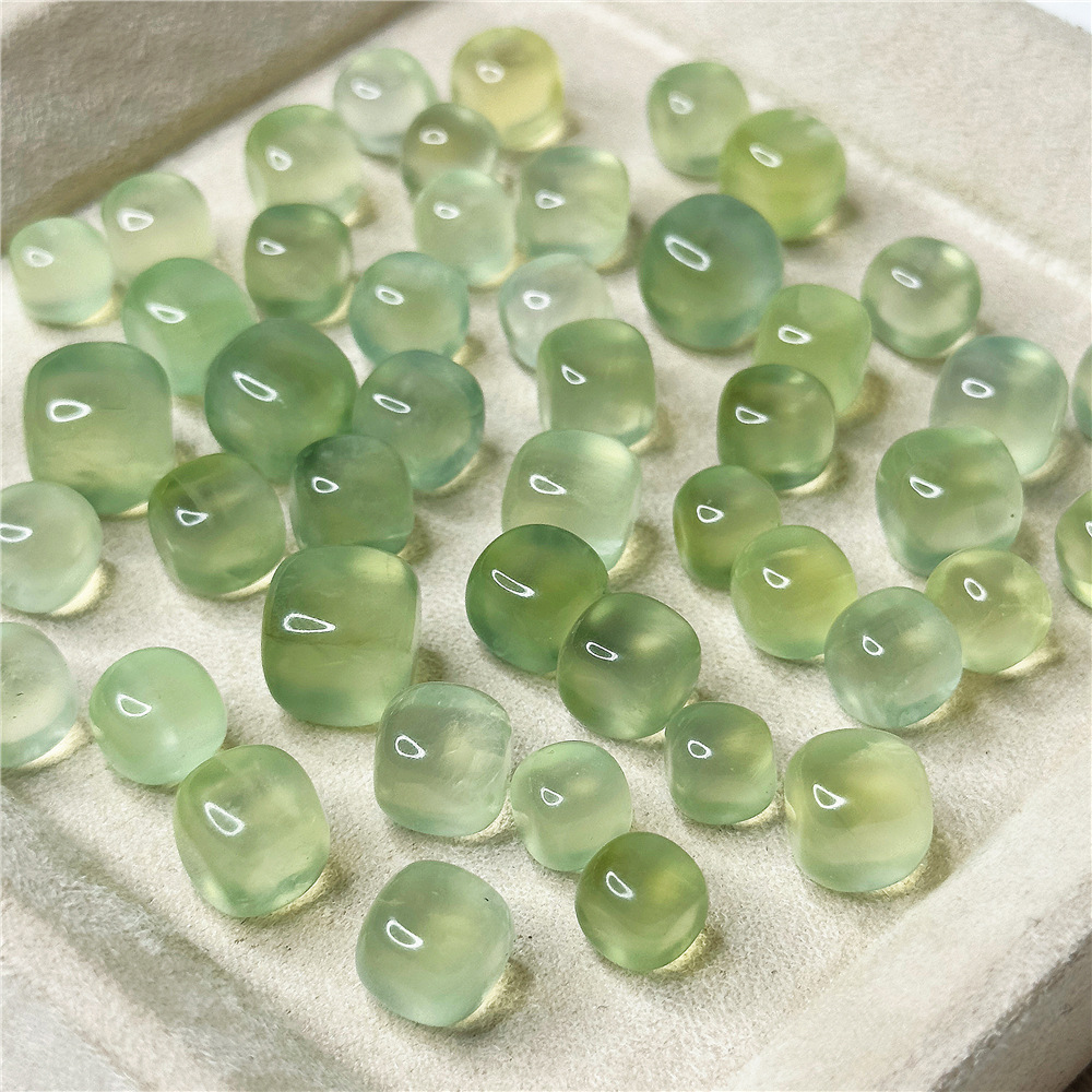 Natural Grape Stone Sugar Cube-Shaped Green Grape Sugar Beads Raw Stone Polished for DIY Handmade Crystal Beads for Bracelets