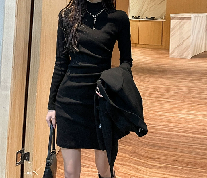 Легкое роскошное женское нижнее платье осенью и зимой с пальто