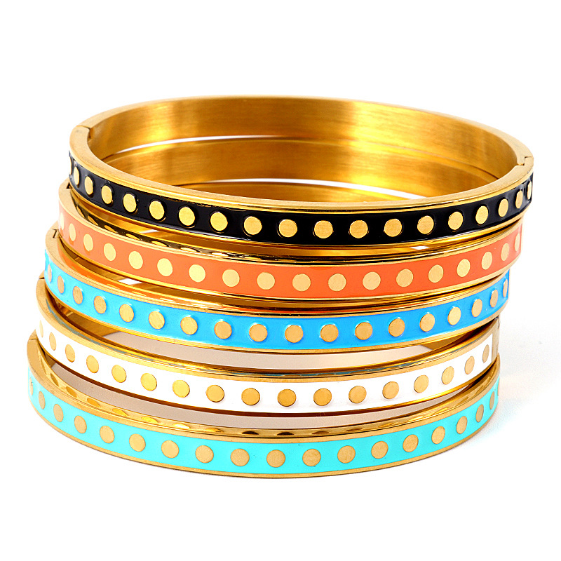 Streetwear Round Dots Stainless Steel Bangle In Bulk display picture 7