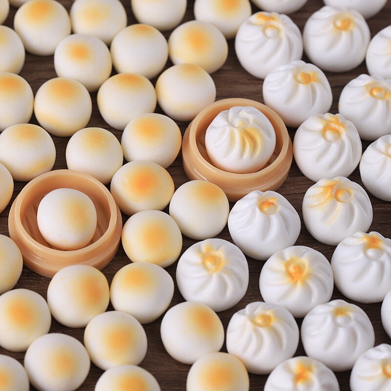 Wheat-Flavored Xiaolongbao Mini Buns DIY Realistic Food Toy Miniature Scene Decoration Creative Keychain Resin Accessory