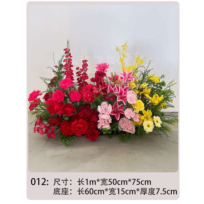 赤い花、赤いバラ、造花、レトロな中国風の婚約宴会の床置き装飾品、フラワーアレンジメント|undefined