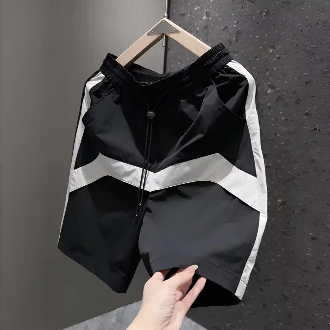 검은색