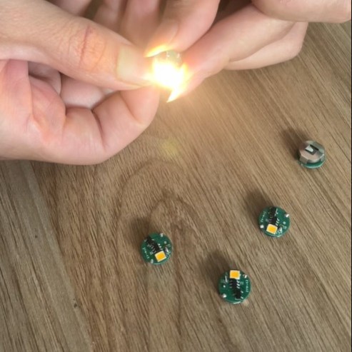 1.2磁控灯迷你磁吸灯磁控灯极小发光LED灯芯手办工艺品灯装饰暖灯|undefined