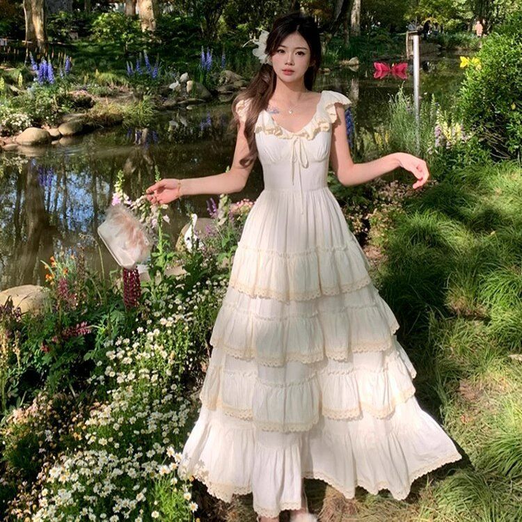 High-End Exquisite Apricot-Colored Cake Dress with Fluttering Sleeves, Ethereal and Gentle Style, Spring and Summer Temperament, Long Strap Dress for Women