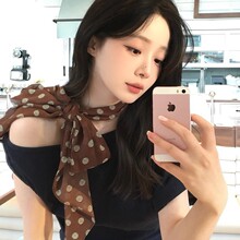 误当了韩剧女主！多用式复古波点长条丝巾女海边度假系脖领巾发带