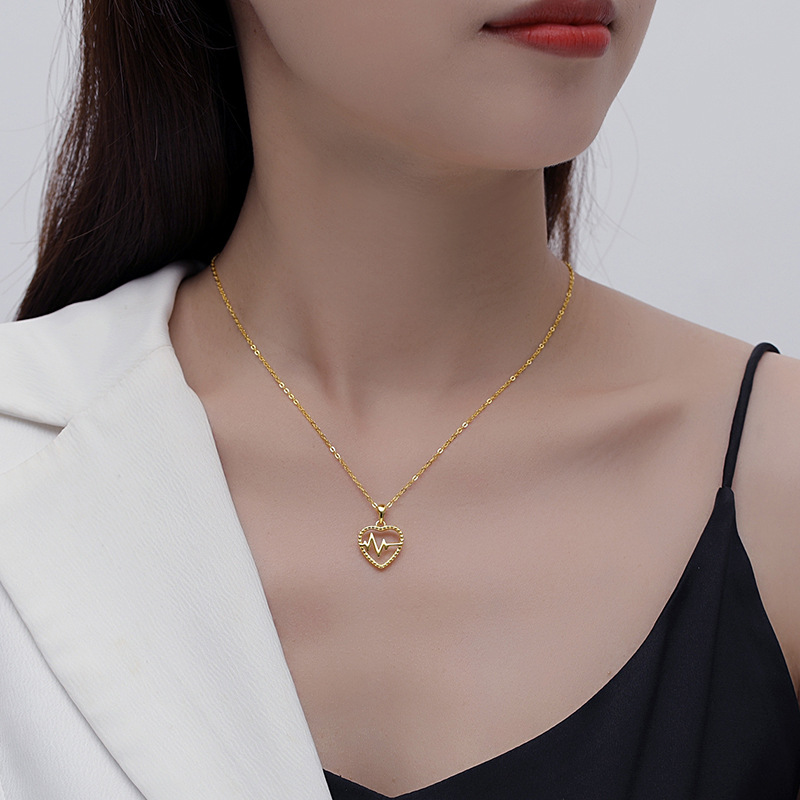 Collar de plata esterlina S925 en forma de corazón ECG japonés y coreano Nueva joyería transfronteriza AliExpress Venta caliente simple cadena de clavícula