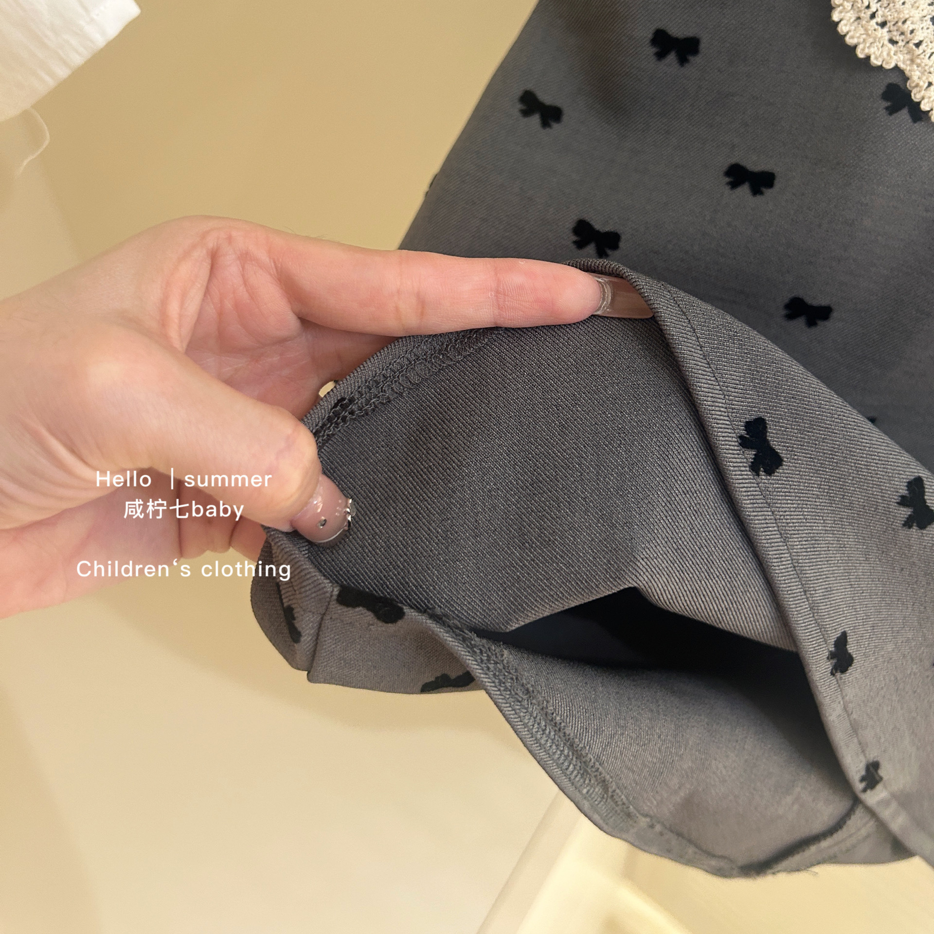 Vestido de verano de siete niñas con limón salado 2025 nuevo estilo occidental para niños vestido de princesa con lazo de fragancia pequeña de alta gama marea