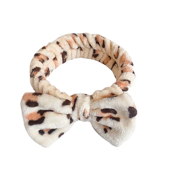 headband with bow for face washing